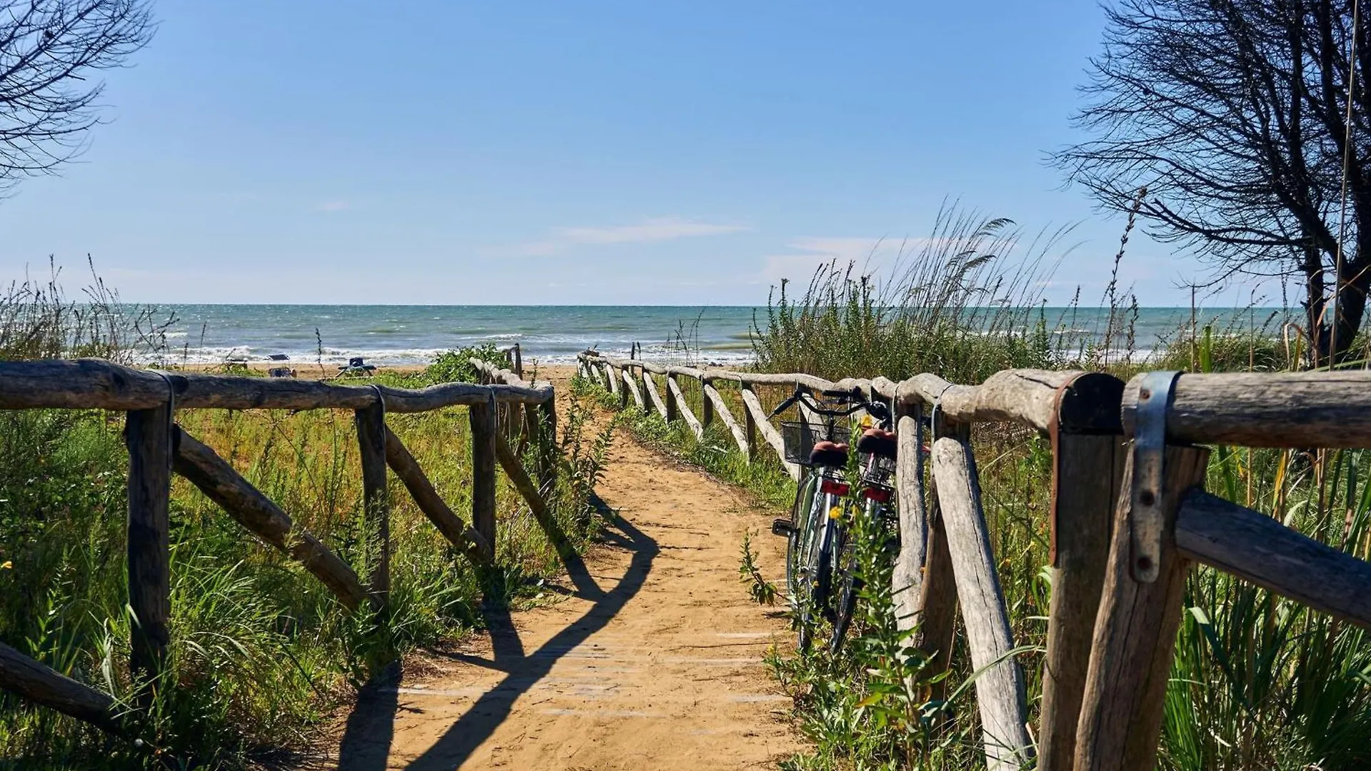 Elegant Seaview Flat With Private Terrace Apartment Bibione