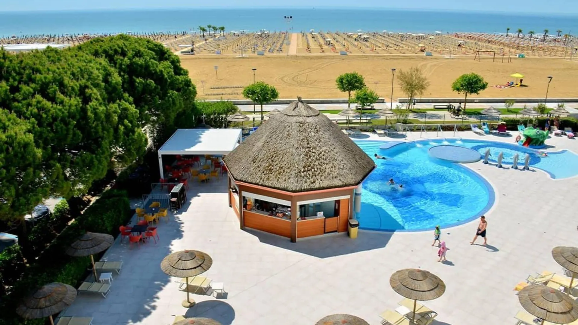 Elegant Seaview Flat With Private Terrace Apartment Bibione 0*,  Italy